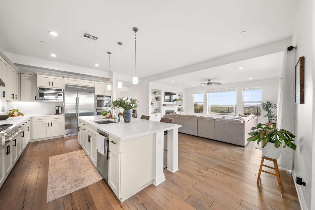 14546 Highcrest Court Poway, CA 92064 - Photo 11 of 75