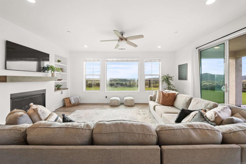 14546 Highcrest Court Poway, CA 92064 - Photo 13 of 75