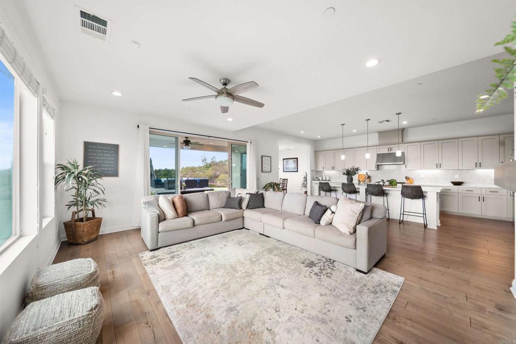 14546 Highcrest Court Poway, CA 92064 - Photo 14 of 75