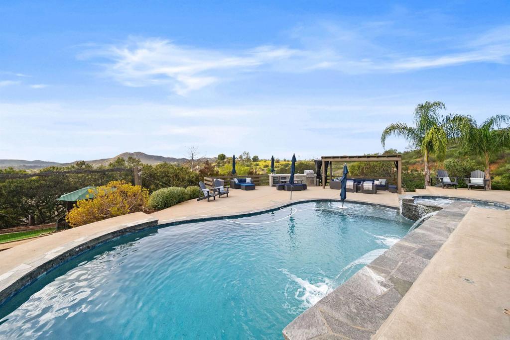 14546 Highcrest Court Poway, CA 92064 - Photo 5 of 75