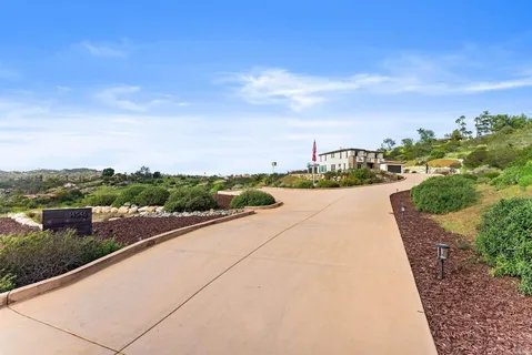 $2,649,000 | 14546 Highcrest Court, Poway, CA 92064
