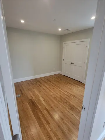 $3,000 | 731 Broadway, Unit 3, Valhalla, NY 10595