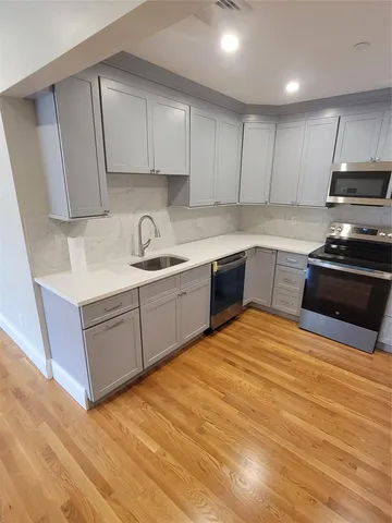 $3,000 | 731 Broadway, Unit 3, Valhalla, NY 10595