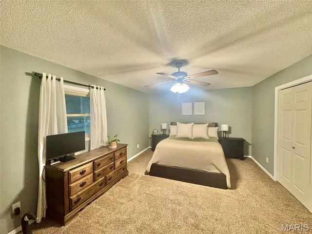 $317,000 | 49374 Laura Drive, Hannibal, MO 63401