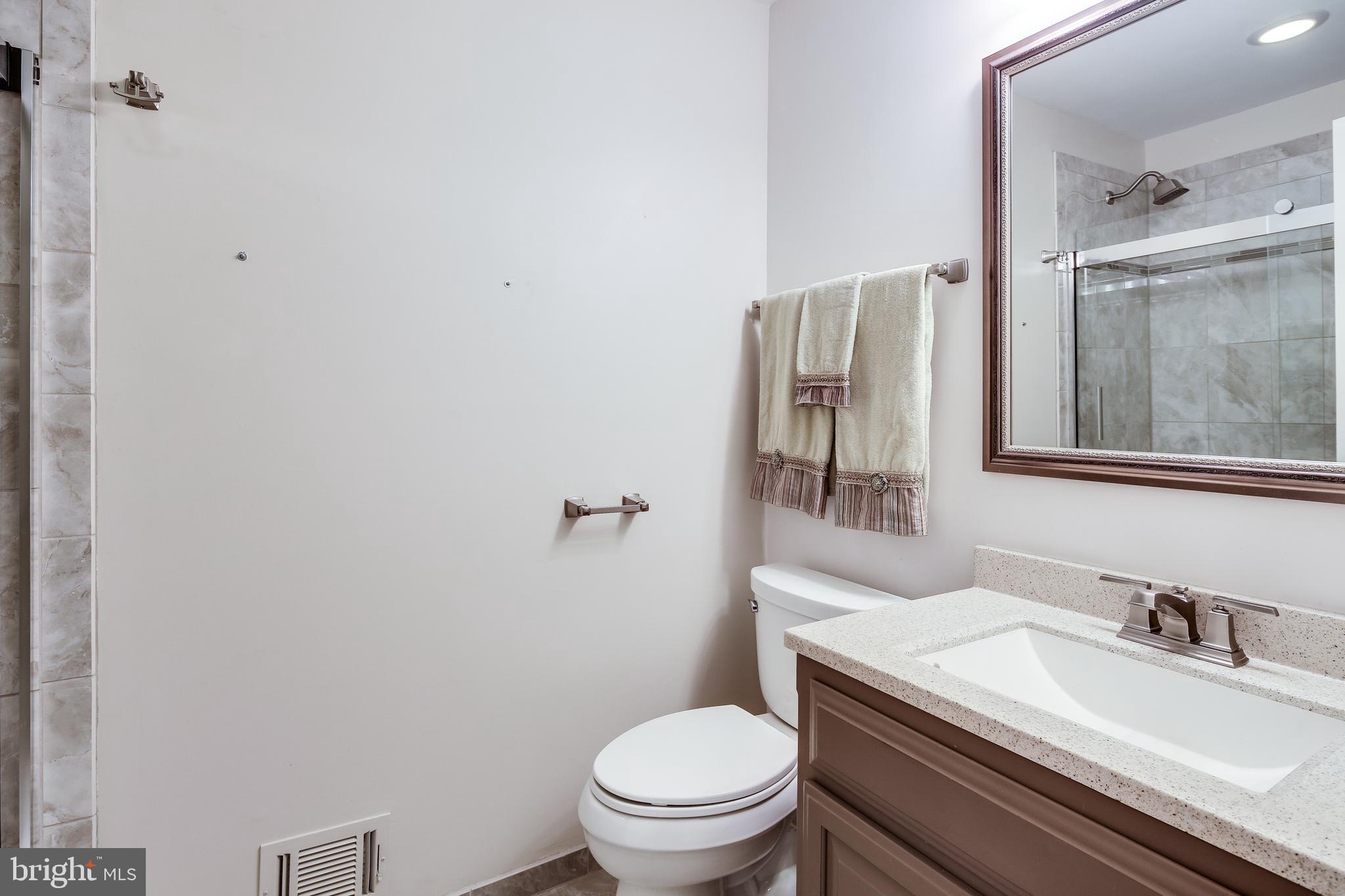 10780 Scaggsville Road Laurel, MD 20723 - Photo 27 of 42 Full Hall Bath In Upper Level W/ Shower Tub Combo