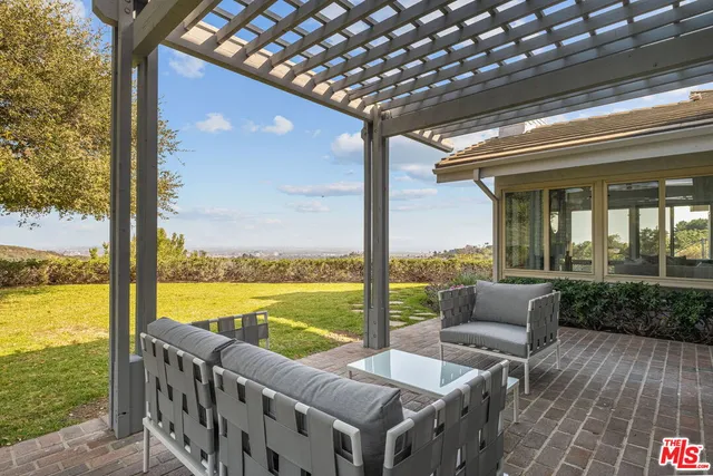 $27,000 | 2526 Cordelia Road, Los Angeles, CA 90049