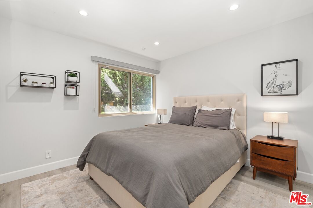 2526 Cordelia Road Los Angeles, CA 90049 - Photo 60 of 74
