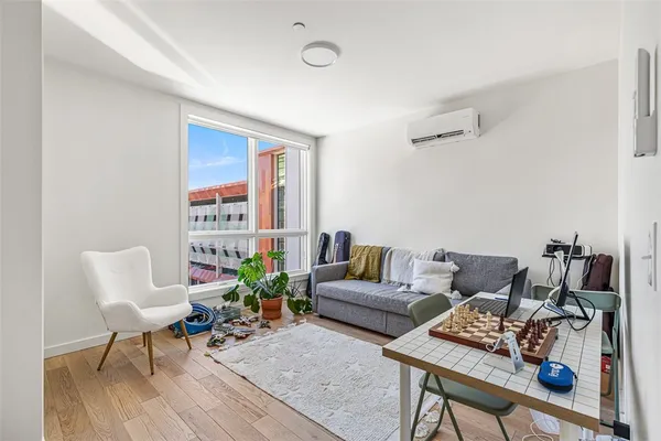 $4,250 | 71 Richmond Street, Unit 5B, Providence, RI 02903