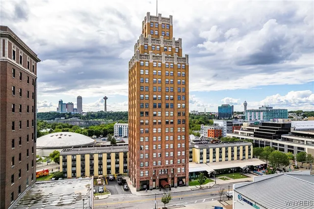 $339,000 | 222 1st Street, Unit 802, Niagara Falls, NY 14303
