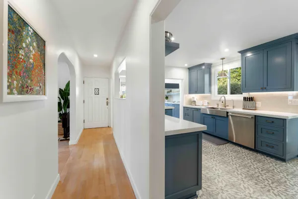 $3,795,000 | 3213 Calle Mariposa, Santa Barbara, CA 93105