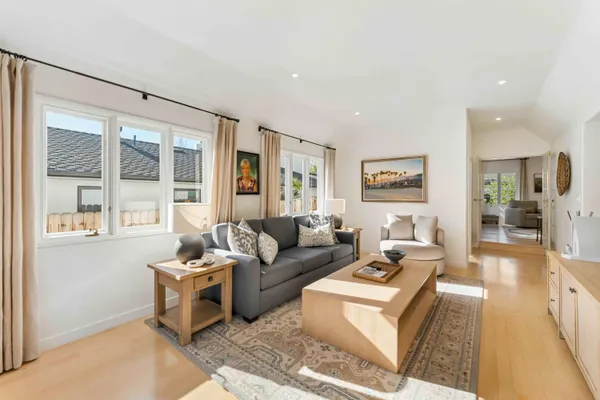 $3,795,000 | 3213 Calle Mariposa, Santa Barbara, CA 93105