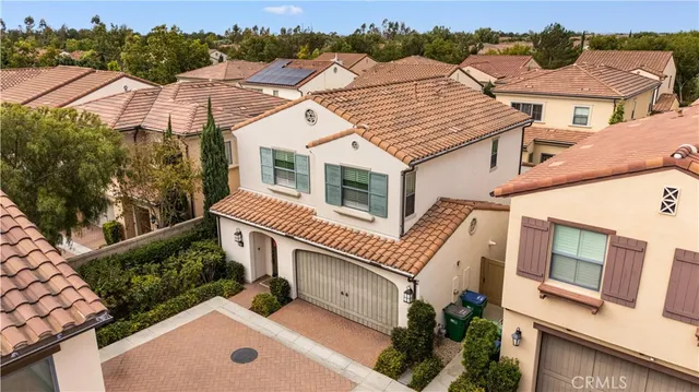 $1,850,000 | 64 Wildvine, Irvine, CA 92620
