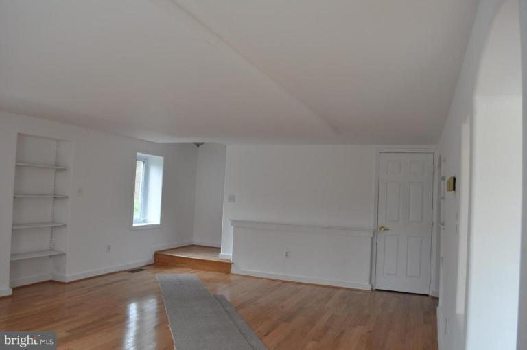 5300 Wertz Road Hampstead, MD 21074 - Photo 4 of 25 an empty room with windows