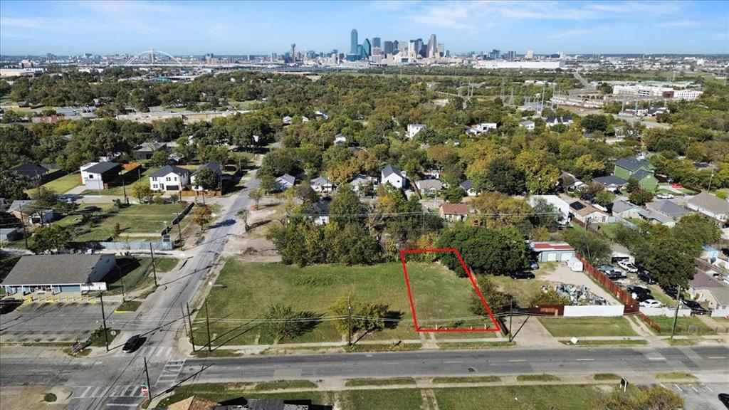 1315 Morrell Avenue Dallas, TX 75203 - Photo 3 of 8 an aerial view of residential houses with outdoor space and swimming