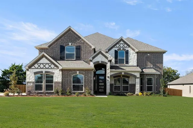 $777,763 | 721 South Hidden Lks Drive, DeSoto, TX 75115