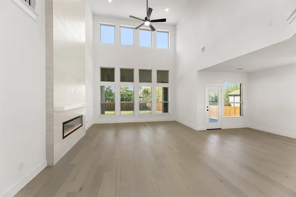 $777,763 | 721 South Hidden Lks Drive, DeSoto, TX 75115