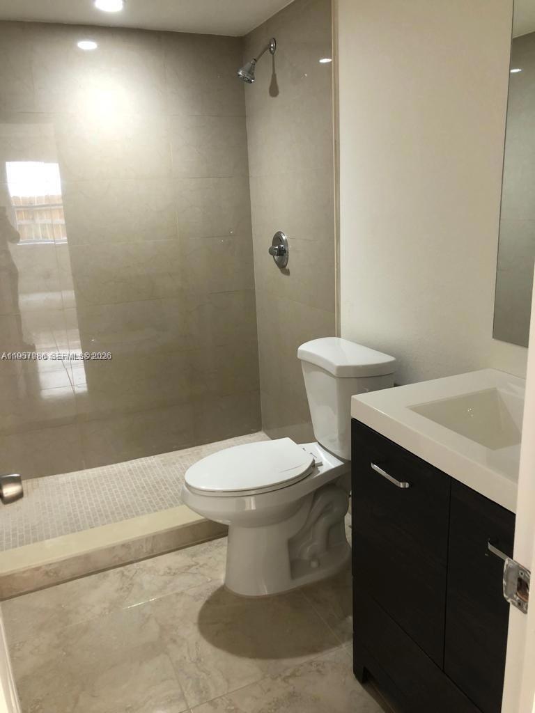 11220 Southwest 67th Terrace Miami, FL 33173 - Photo 3 of 7