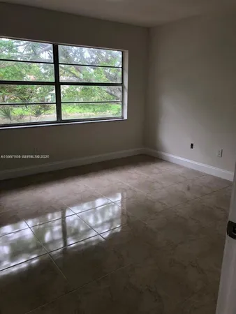 $3,000 | 11220 Southwest 67th Terrace, Miami, FL 33173