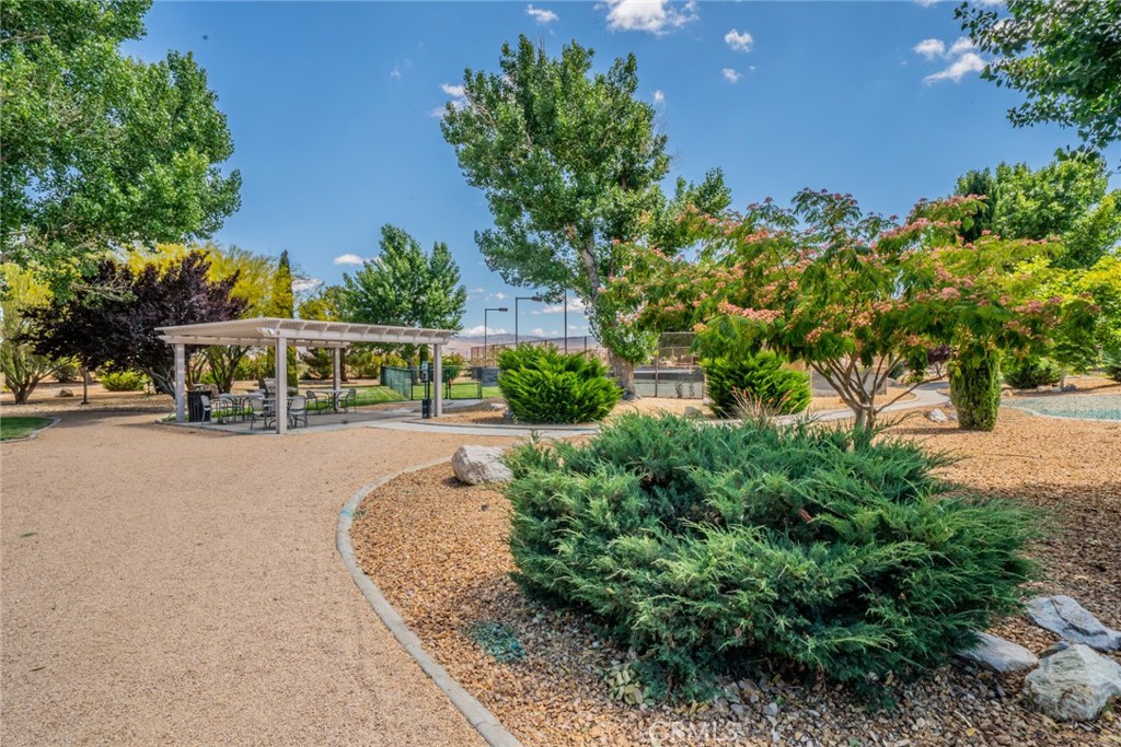 22241 Nisqually Road, Unit 59 Apple Valley, CA 92308 - Photo 43 of 54