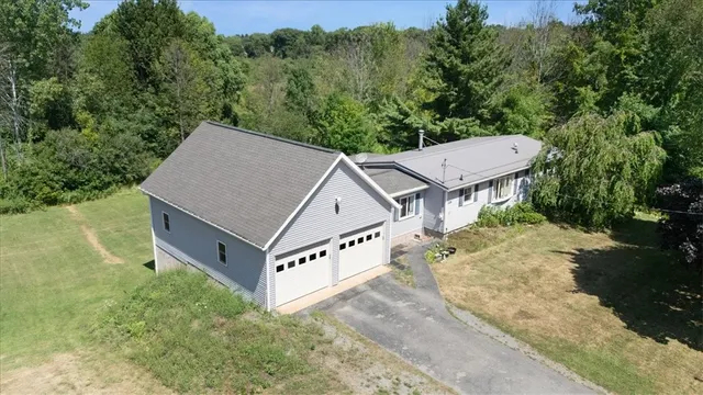 $179,900 | 2109 Bailey Road, Ontario, NY 14519