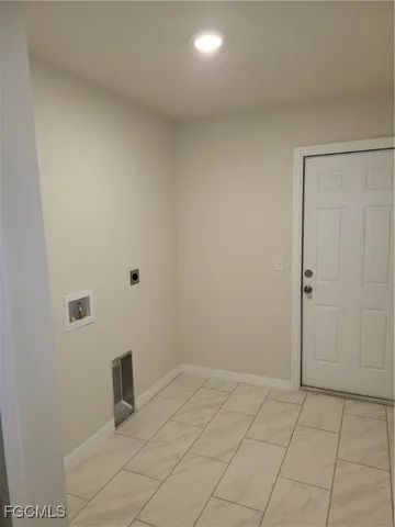 $1,895 | 1444 Southeast 10th Terrace, Cape Coral, FL 33990