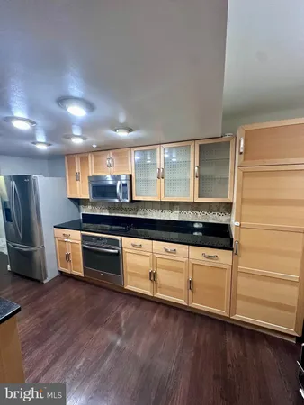 $3,400 | 2103 Glencourse Lane, Reston, VA 20191