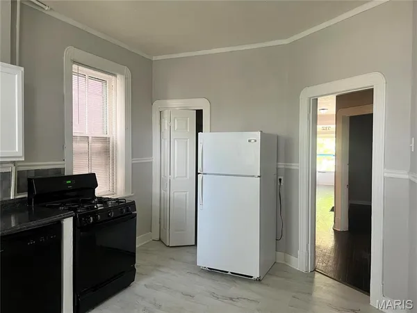 $900 | 712 Dover Place, Unit 1, St. Louis, MO 63111