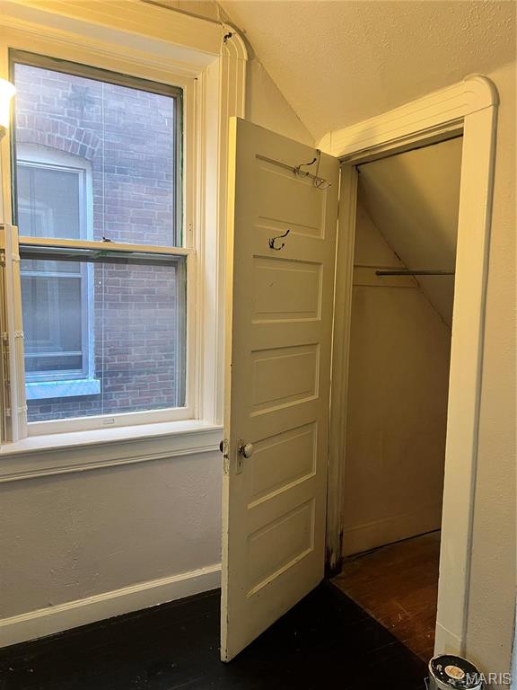 712 Dover Place, Unit 1 St. Louis, MO 63111 - Photo 7 of 12