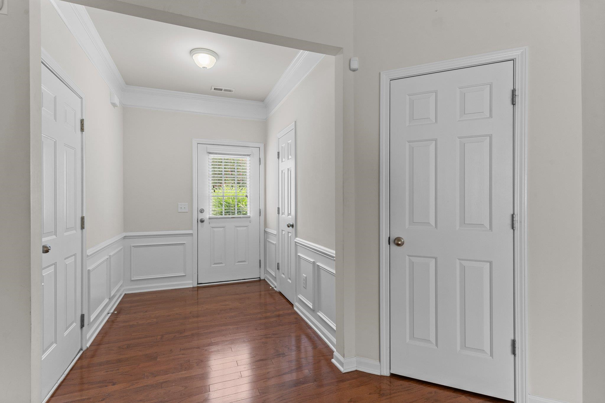 7154 Racine Way Raleigh, NC 27615 - Photo 4 of 31 Foyer