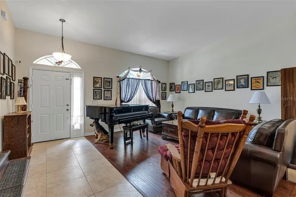 $475,000 | 406 Sterling Lake Drive, Ocoee, FL 34761
