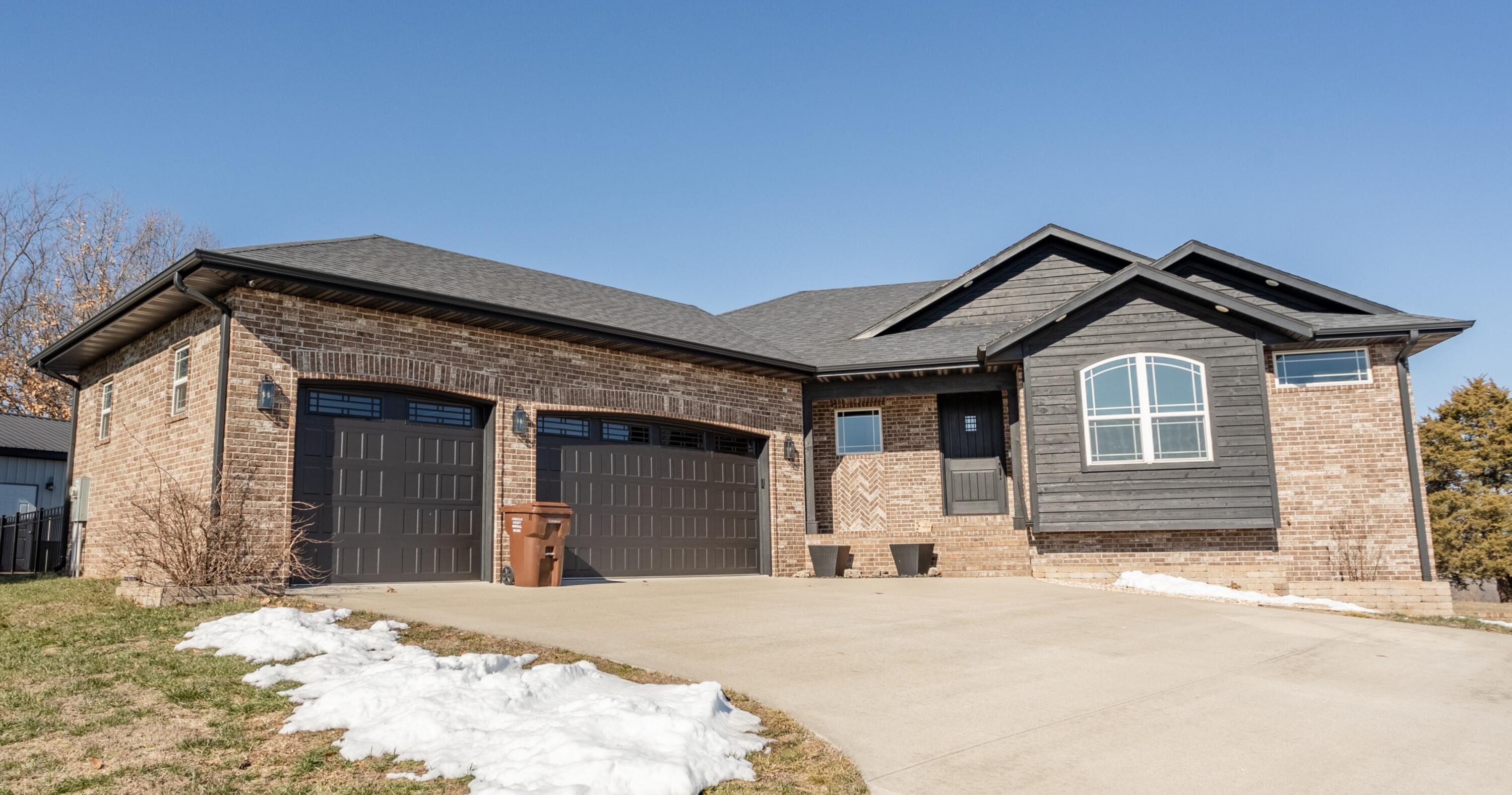 1211 Oak Hill Road Ozark, MO 65721 - Photo 1 of 1 1211OakHill-front