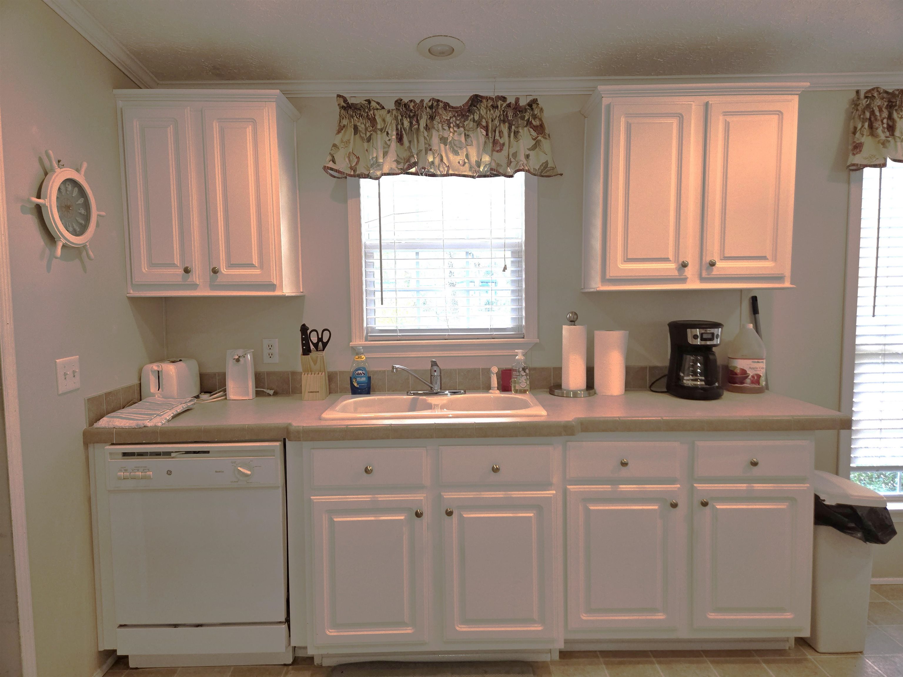 361 East Canal Street Murrells Inlet, SC 29576 - Photo 15 of 43