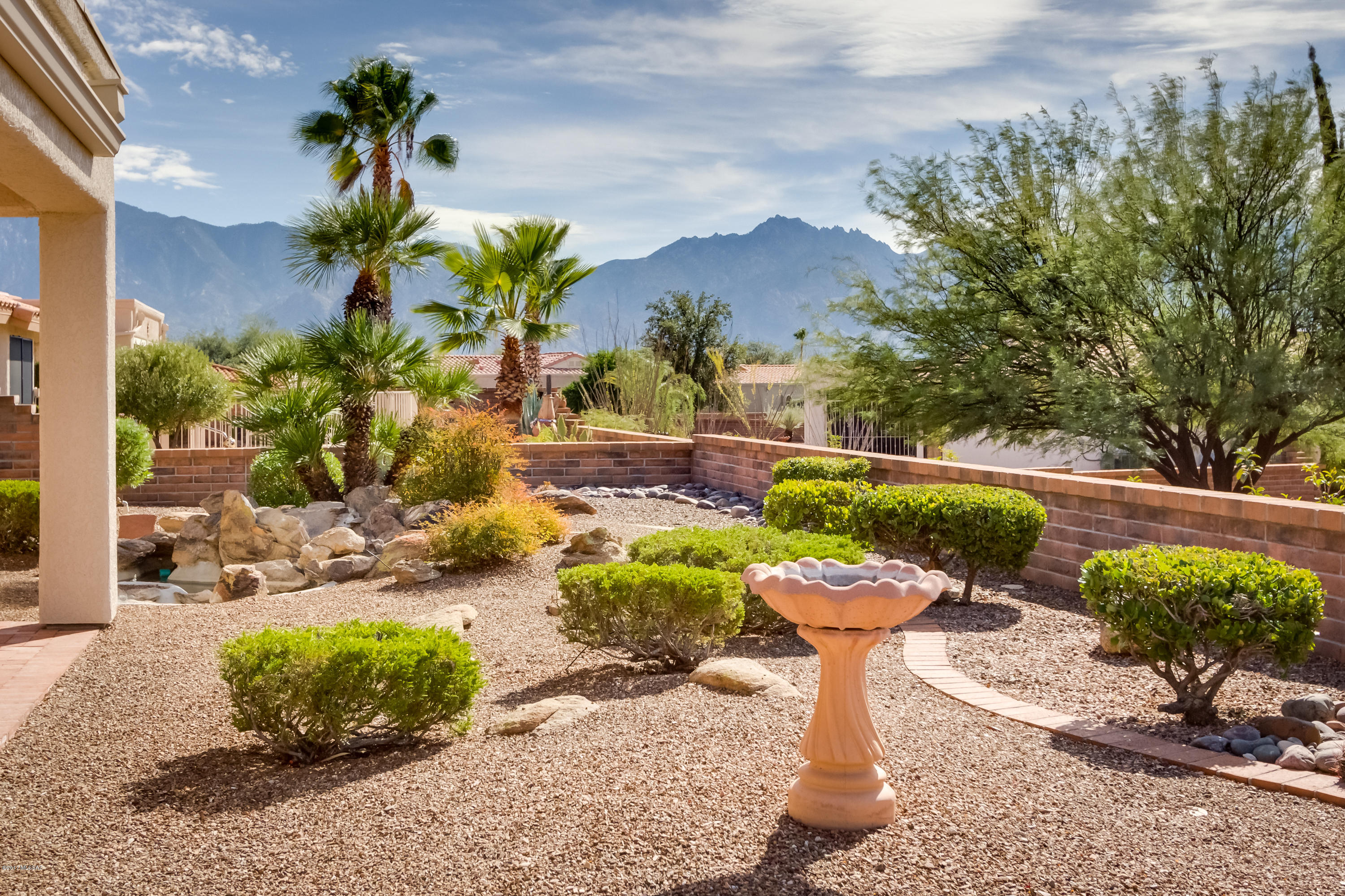 980 East Rising Sun Drive Oro Valley, AZ 85755 - Photo 2 of 32