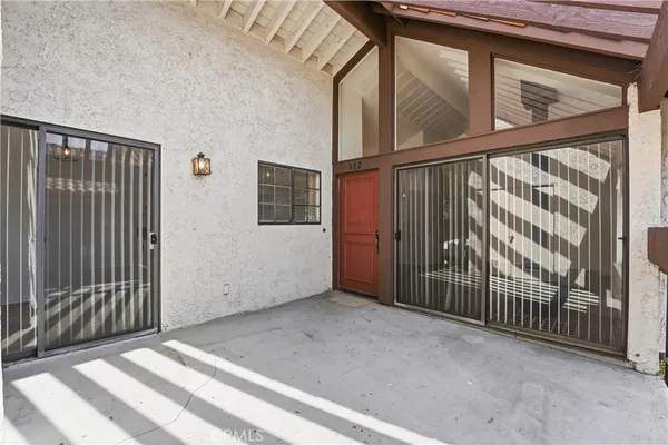 $2,300 | 302 Maui Drive, Placentia, CA 92870