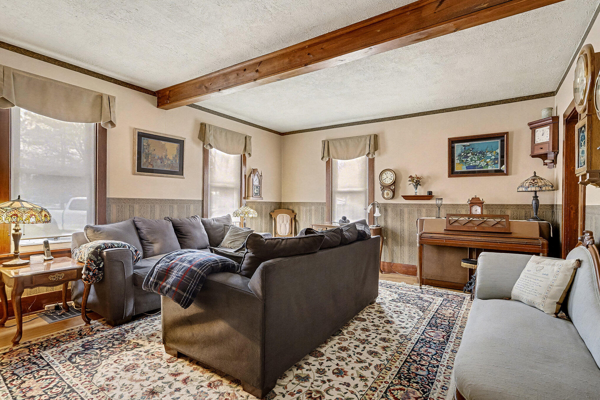 8804 Gull Road Richland, MI 49083 - Photo 17 of 26 Living Room 1