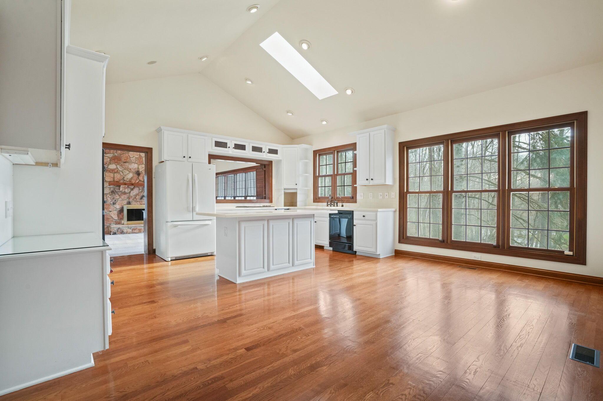 450 Shale Ridge Court Powell, OH 43065 - Photo 18 of 63 22-web-or-mls-DSC06844