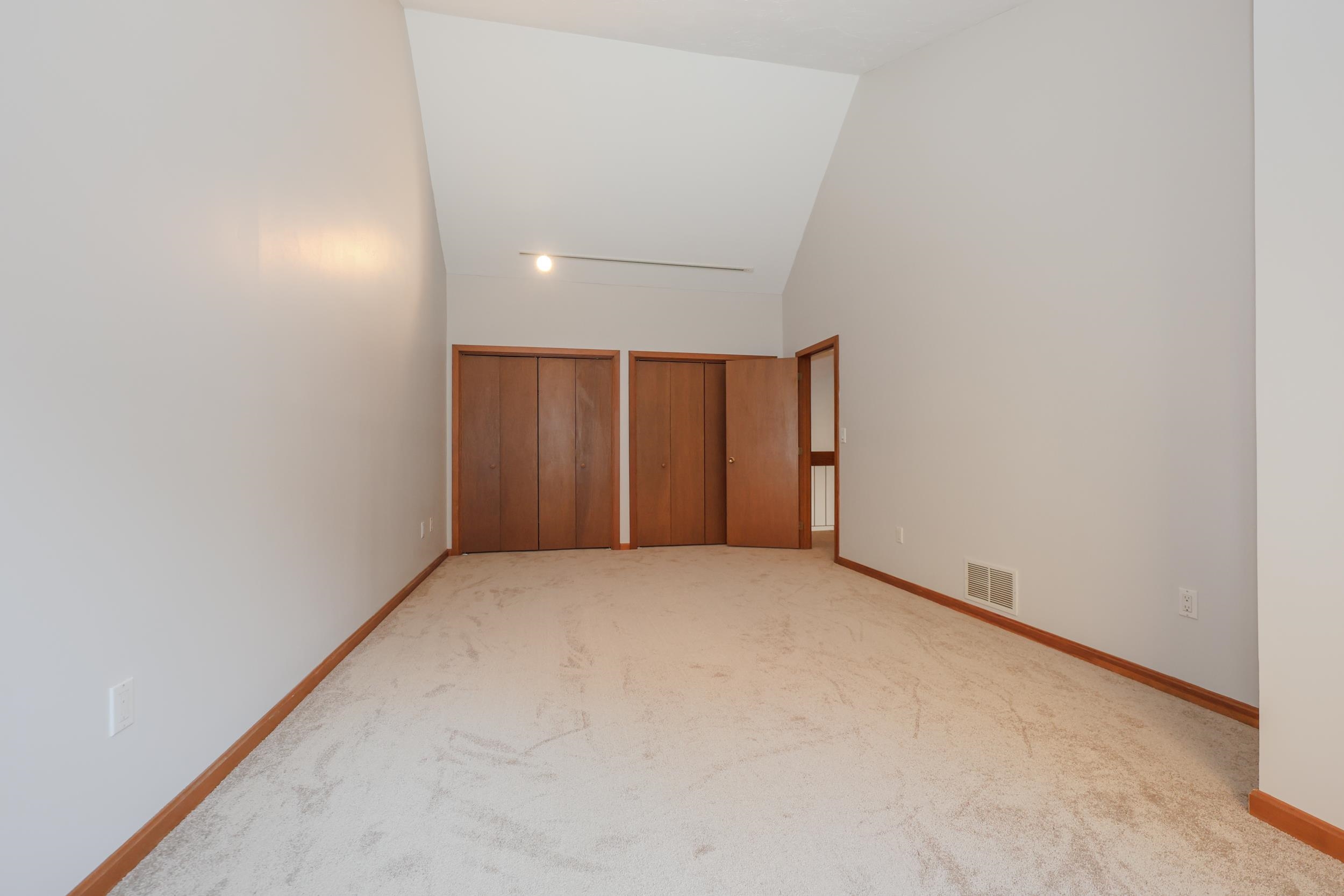 5 Tsienneto Road, Unit 55 Derry, NH 03038 - Photo 18 of 36 Gallery Image 18