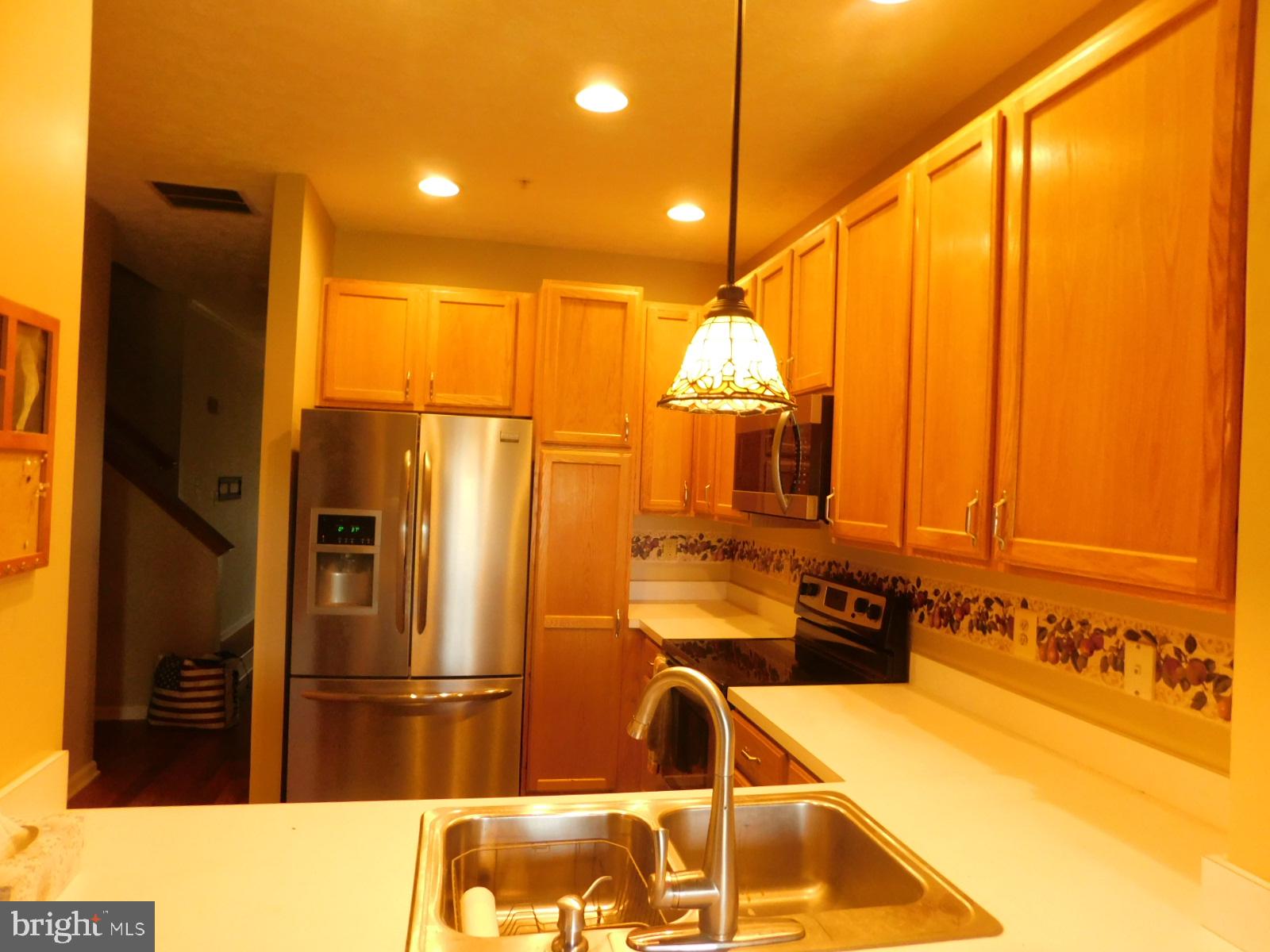 5 Keppels Mill Court Rising Sun, MD 21911 - Photo 20 of 49 Warm and inviting kitchen space.