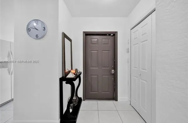 $4,000 | 13721 Southwest 119th Avenue, Miami, FL 33186