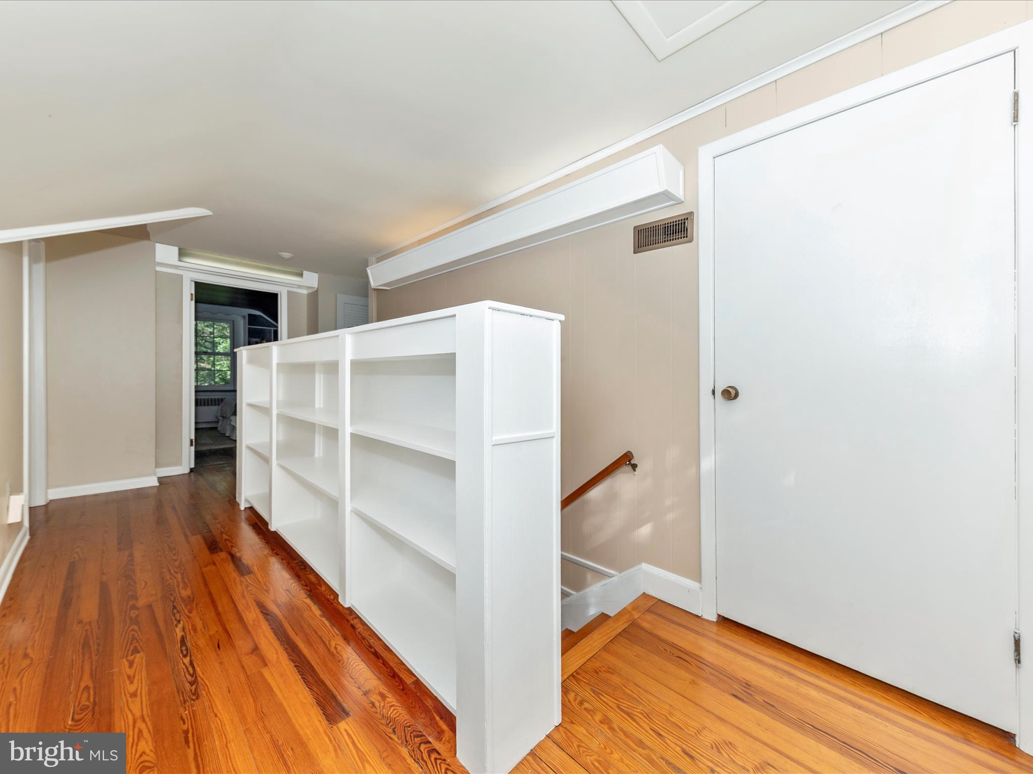 7031 Ridge Road Frederick, MD 21702 - Photo 29 of 57 2nd Floor Hallway with TONS of Storage!