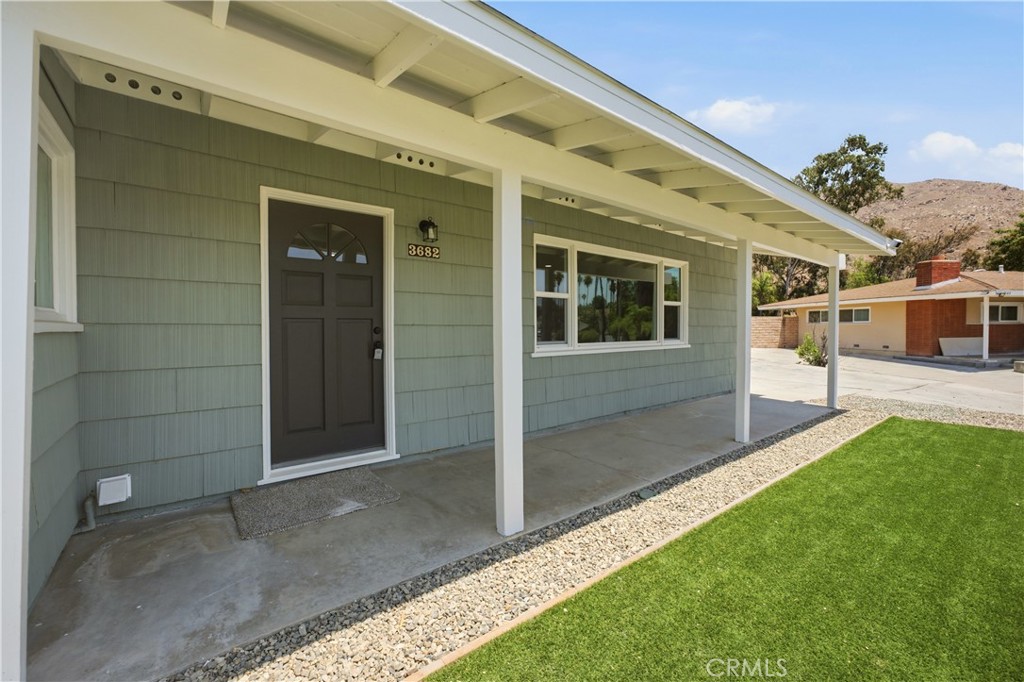 3682 Mt Vernon Avenue Riverside, CA 92507 - Photo 7 of 41