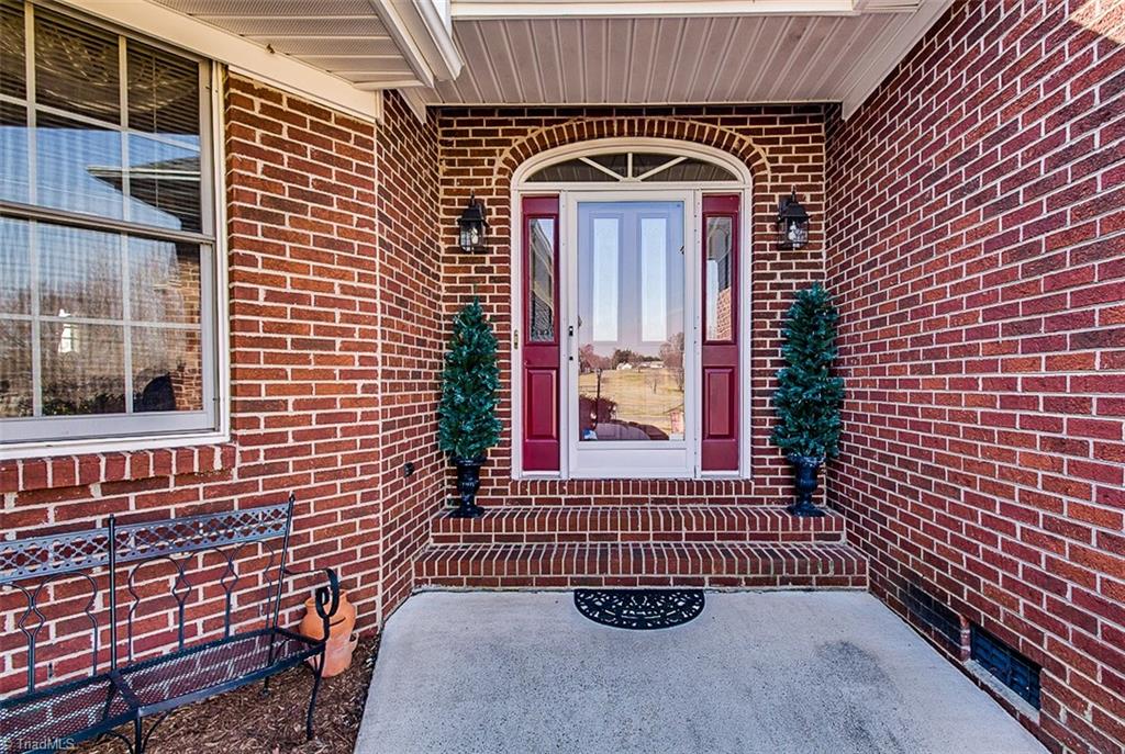 147 Springfield Court Lexington, NC 27295 - Photo 7 of 30 Gallery Image 7