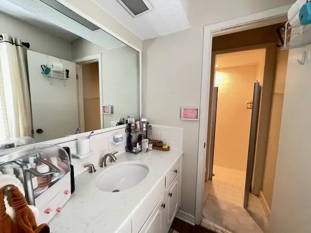 $239,500 | 158 Cameron Drive, Gretna, LA 70056