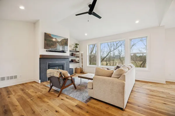 $649,990 | 4160 Boulder Circle, Webster, MN 55088