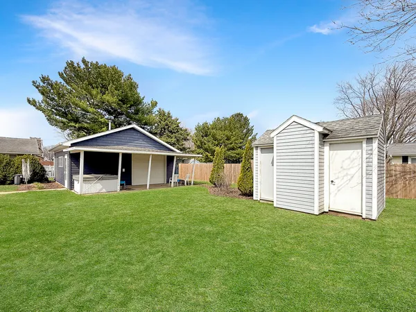 $315,000 | 203 East Church Street, Gifford, IL 61847