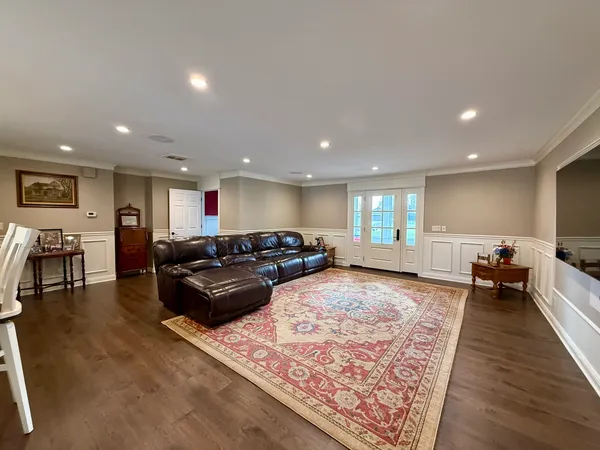 $315,000 | 203 East Church Street, Gifford, IL 61847