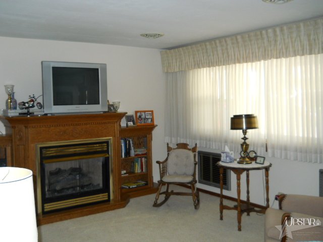 234 North 3rd Street Decatur, IN 46733 - Photo 3 of 7 Gallery Image 3