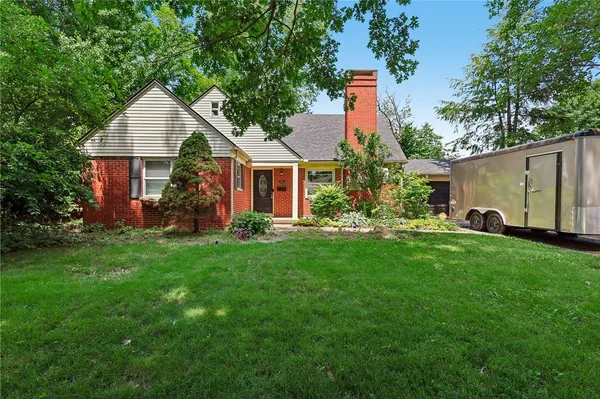 $335,000 | 141 Napoleon Drive, Kettering, OH 45429