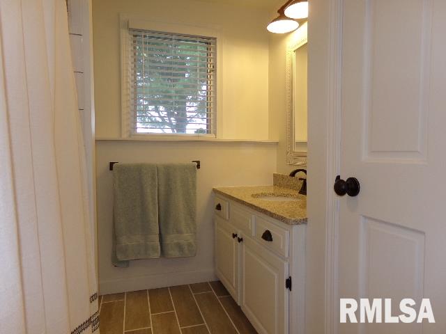 122 Locust Street Bennett, IA 52721 - Photo 14 of 36 Gallery Image 14