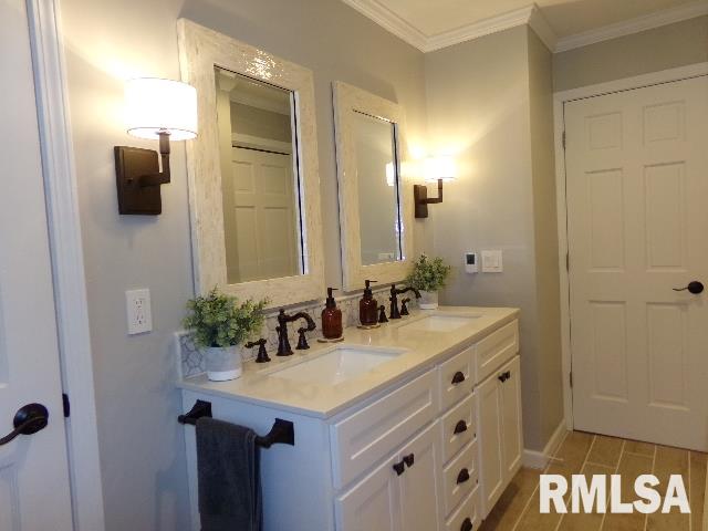 122 Locust Street Bennett, IA 52721 - Photo 26 of 36 Gallery Image 26